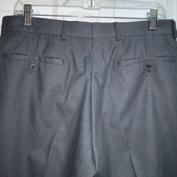 Kenneth Cole Reaction grey dress slacks Sz 32x32 flat front belt loops pockets - Picture 5 of 7